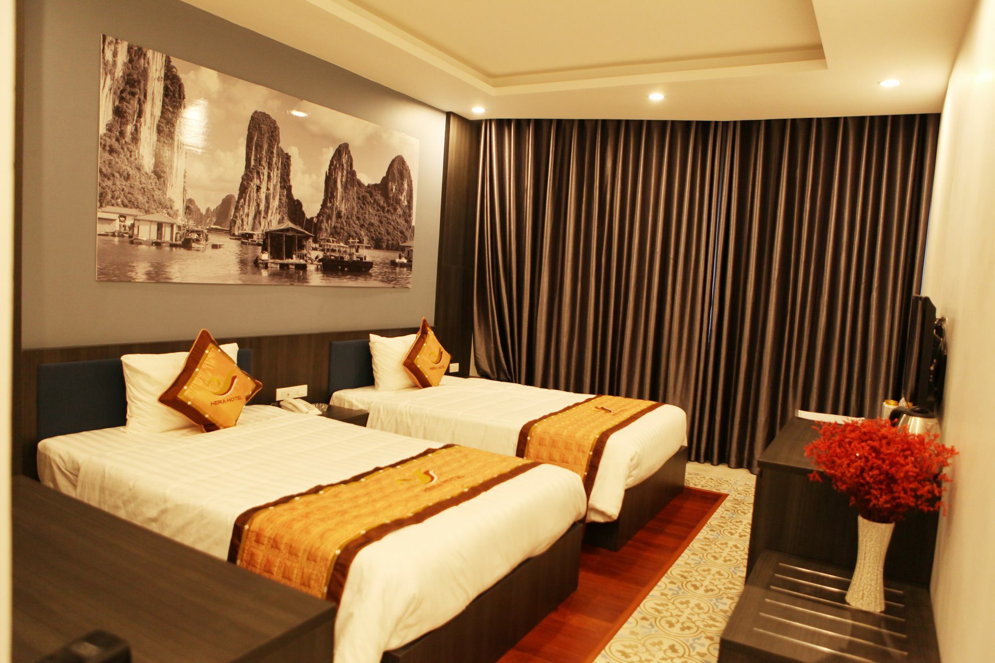 Hera Ha Long Hotel Ngoại thất bức ảnh